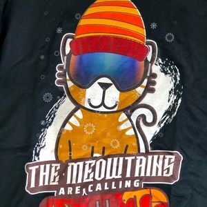 Funny Snowboarding Shirt Cat Meowtains Unisex Black Men Womens XL